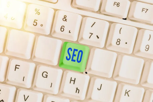 Hogyan működik a Google keresője a háttérben?